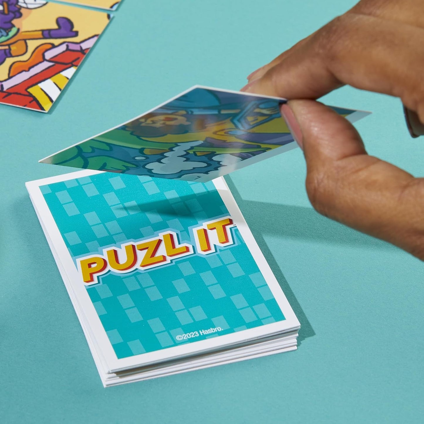Hasbro Gaming Puzzle It Game Puzzle Card Game, 7Y+