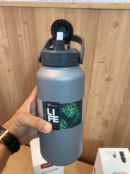 Amazon Okadi 1300 ML Double Wall Insulated Bottle: Stay Refreshed on the Go.