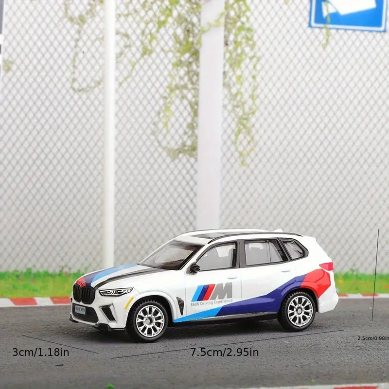 Scale 1 :64 CCA BMW X5M Car With Acrylic Case
