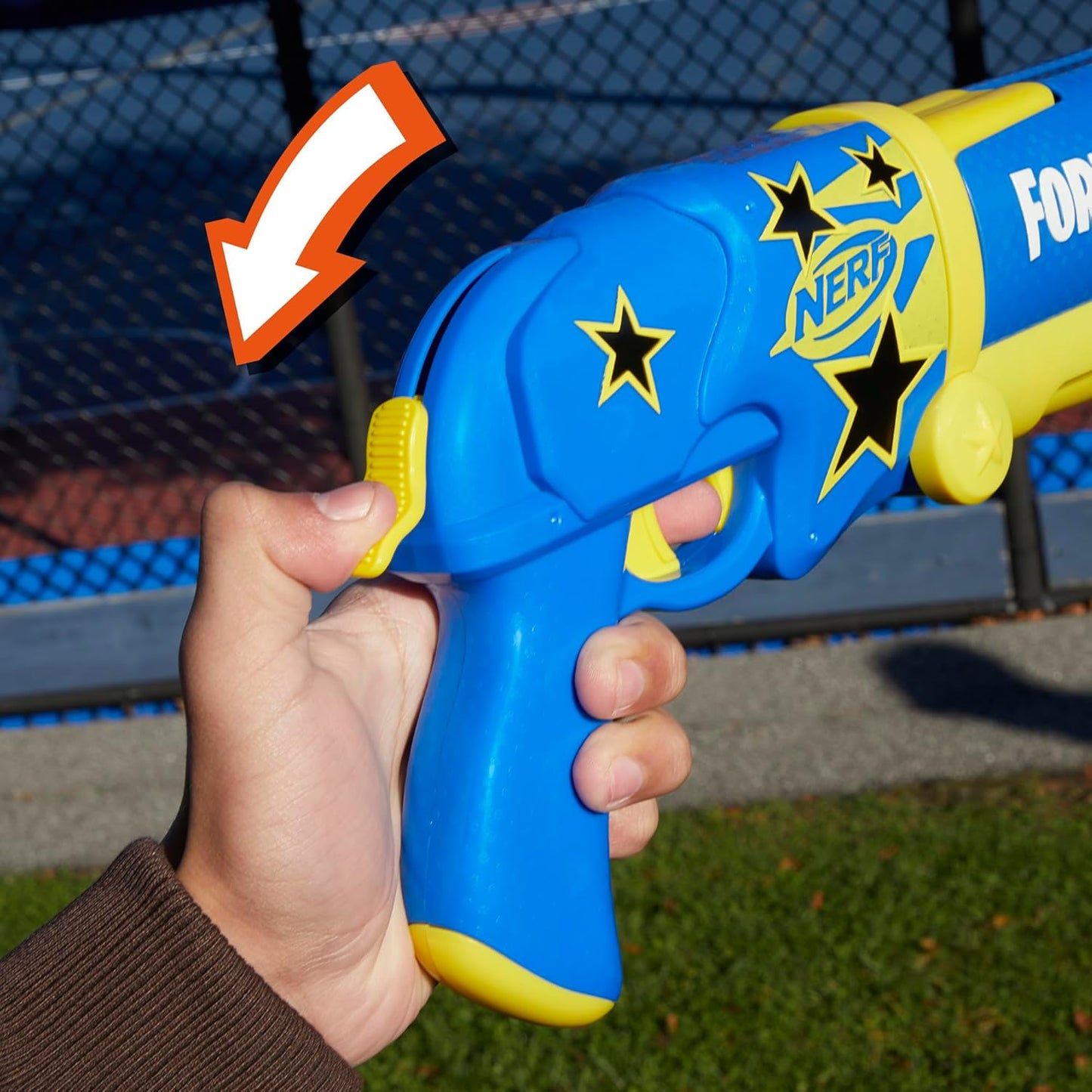 Nerf Fortnite Half Tone Hero Blaster, 8Y+