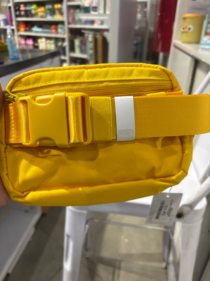 Lululemon Everywhere Belt Bag