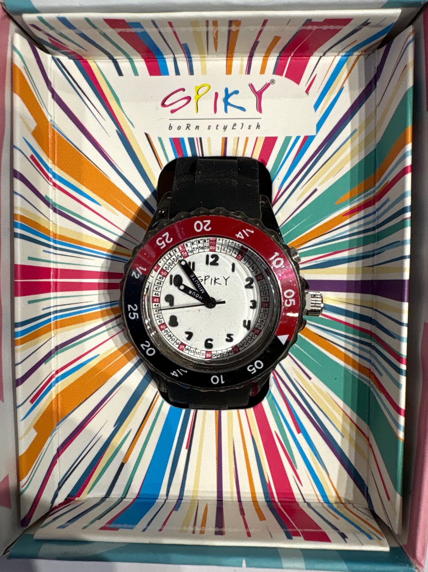 SPIKY Eva A30 Diver-Style Kids Analog Watch