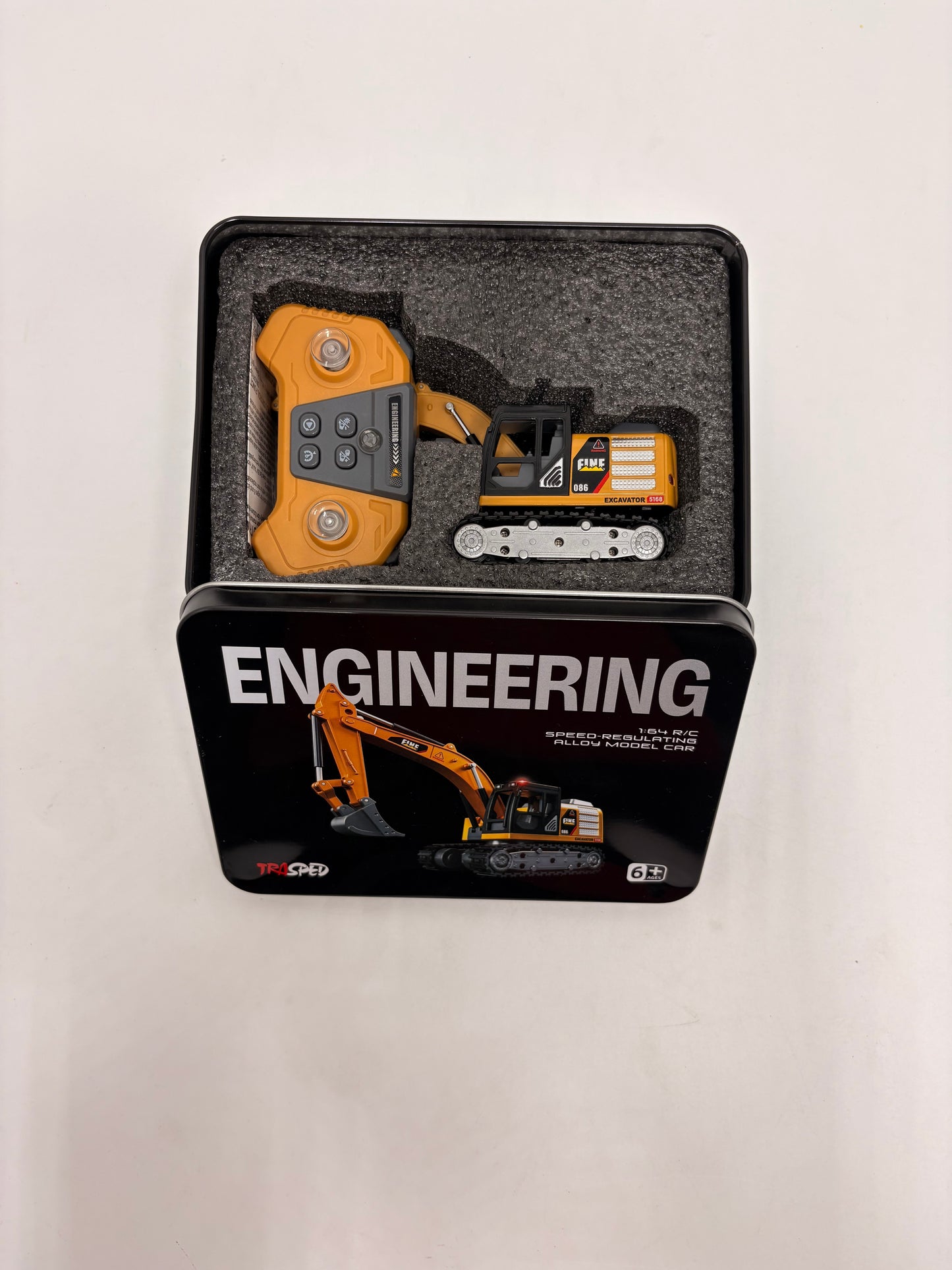 Trasped 1:64 Remote Control JCB