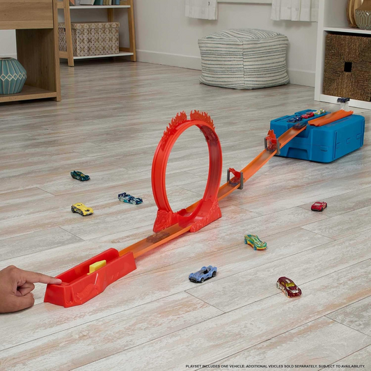 Hot Wheels® Track Set, Fire-Themed Track Set & 1 Hot Wheels® Car, 16 Track-Building and Stunting Components in Stackable Toy Storage Box HMC04