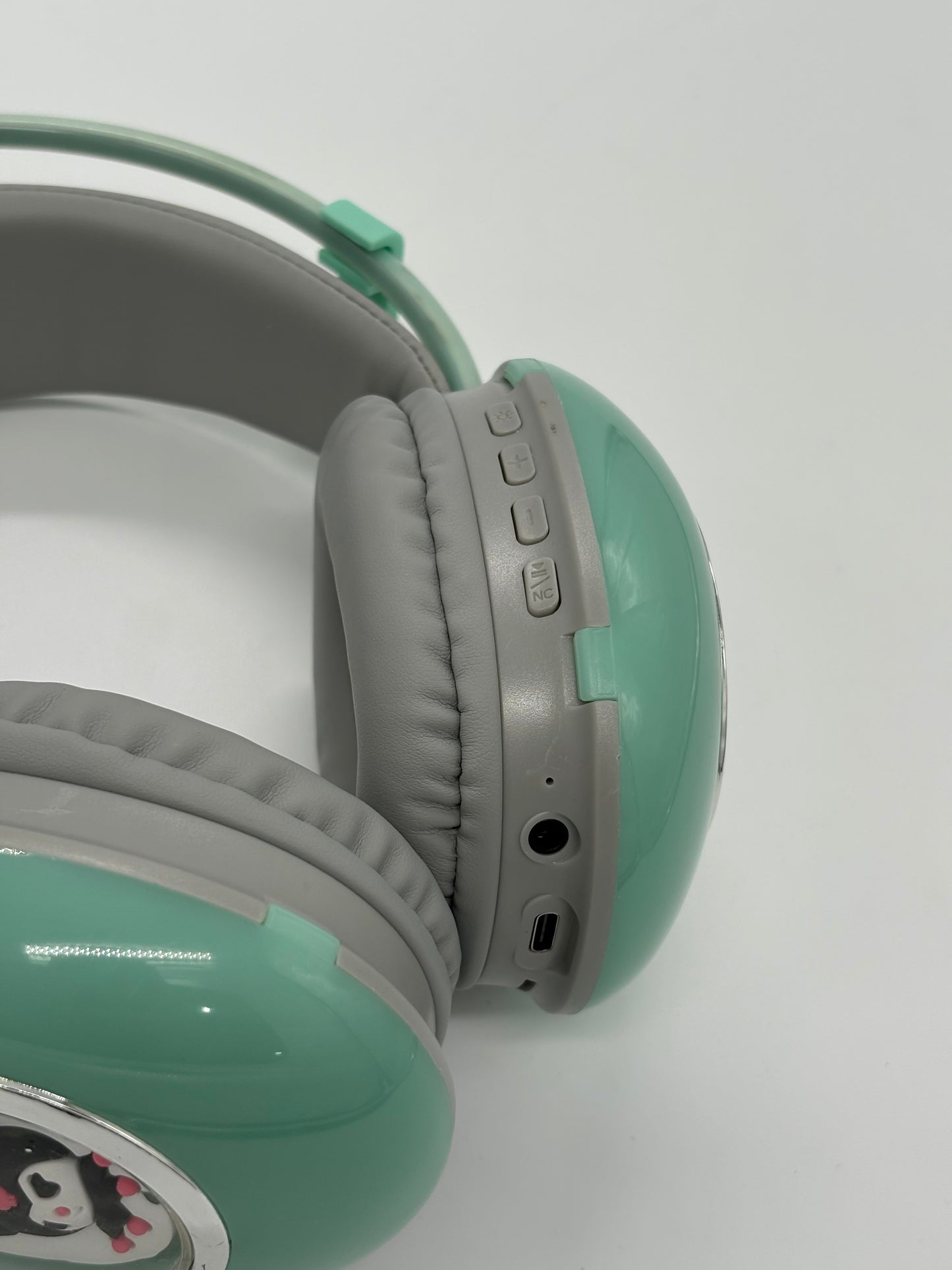 Kuromi Bluetooth Wireless Headphone with Lighting Effects