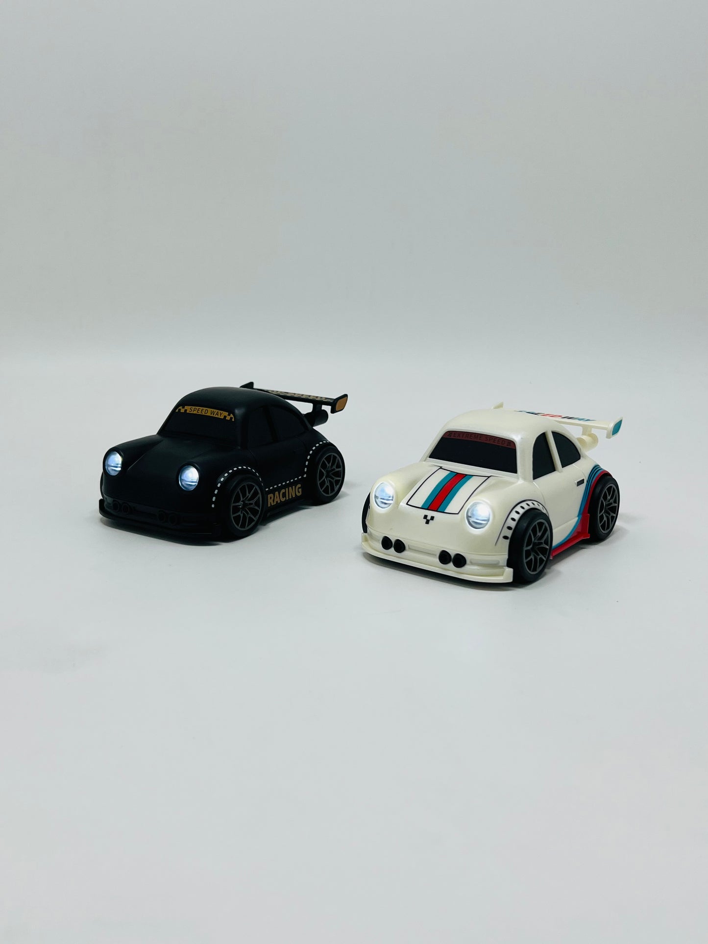 Mini Remote Control Drift Car with Automatic Trace Sensing