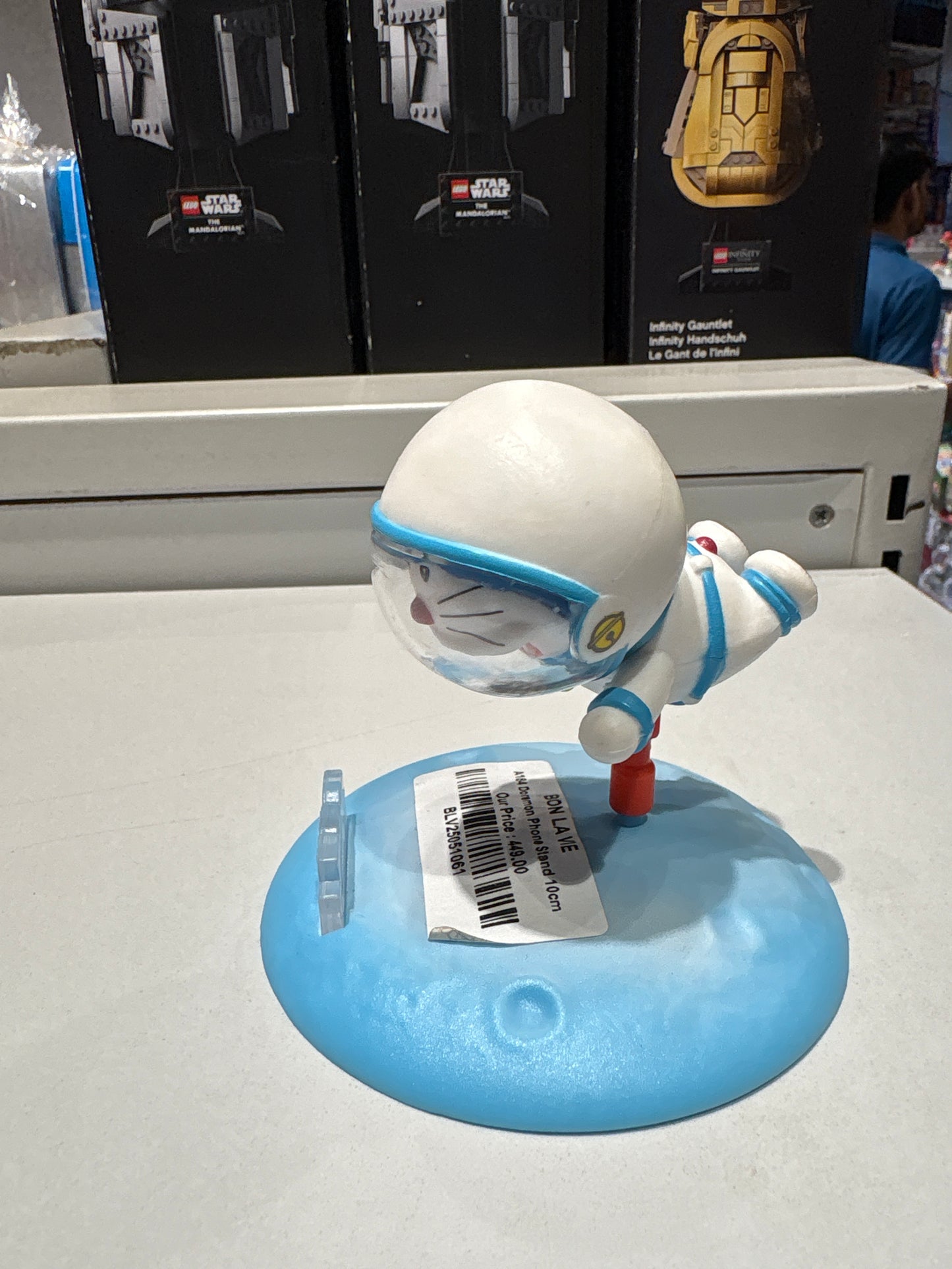 Doraemon Astronaut Phone Stand Figure - 10cm Collectible Desk Accessory
