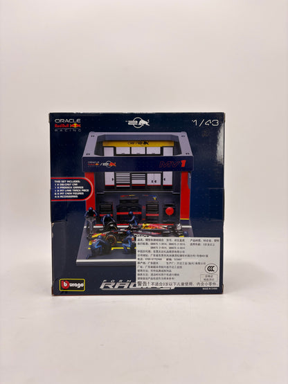 Bburago Original Formula 1 Pit Lane Garage Set with 1:64 Die Cast Car