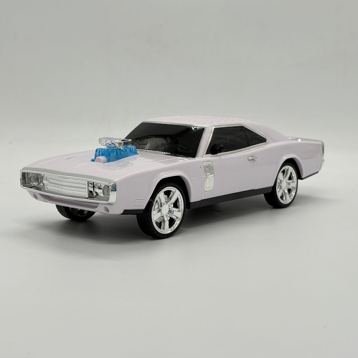 WSTER WS -1968 Portable Wireless Speaker With TF/USB/FM Radio Car