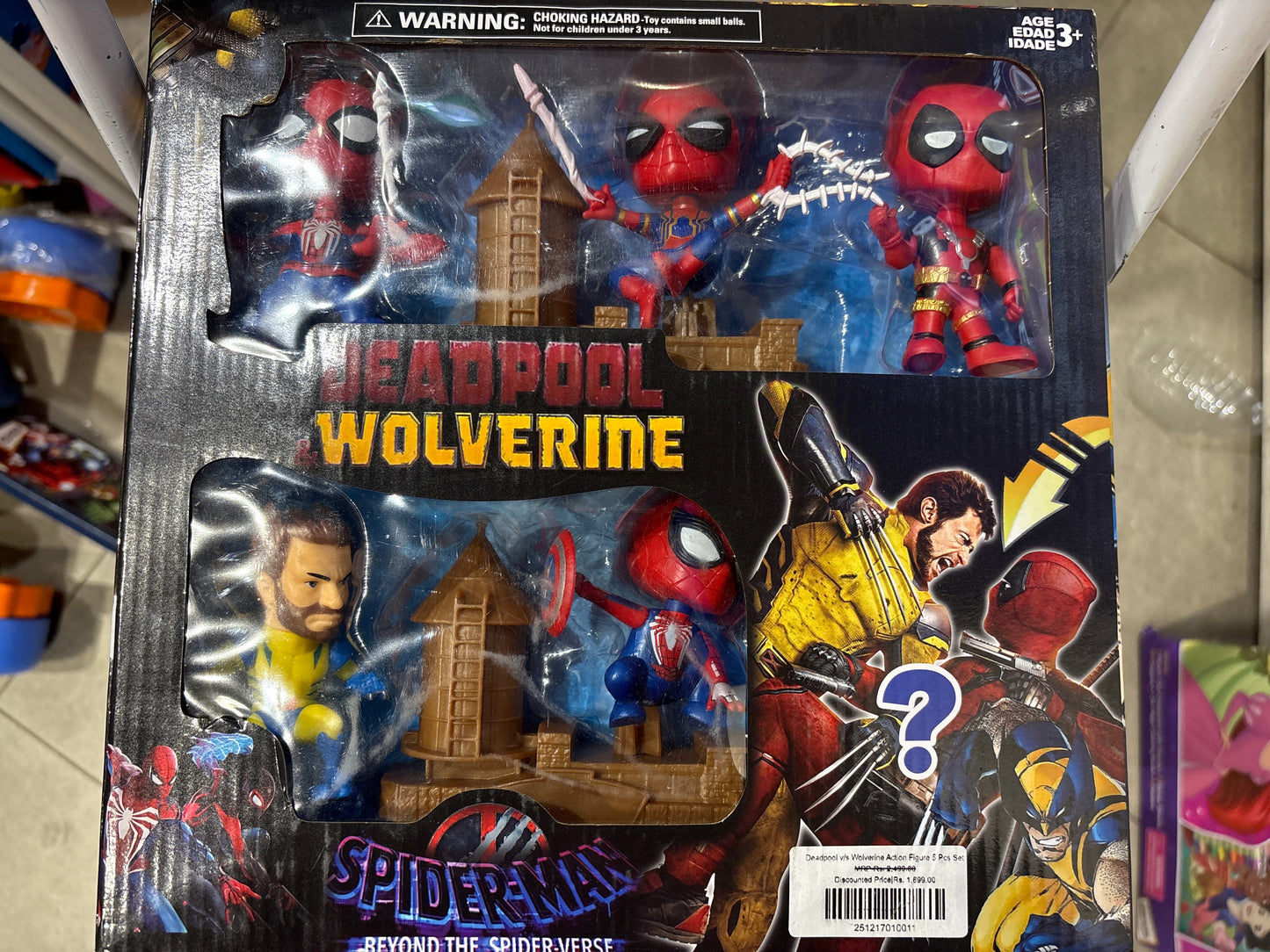Deadpool v/s Wolverine Action Figure 5 Pcs Set