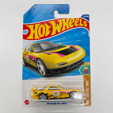 Hot Wheels 1:64 Die-Cast Set of 4 - Cupra e-Racer, 95 Mazda RX-7 Drift, Track Dwagon, HW50 Concept