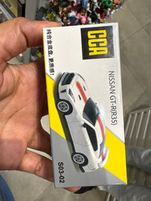 CCA  Nissan GTR35 Acrylic Die Cast Car 164