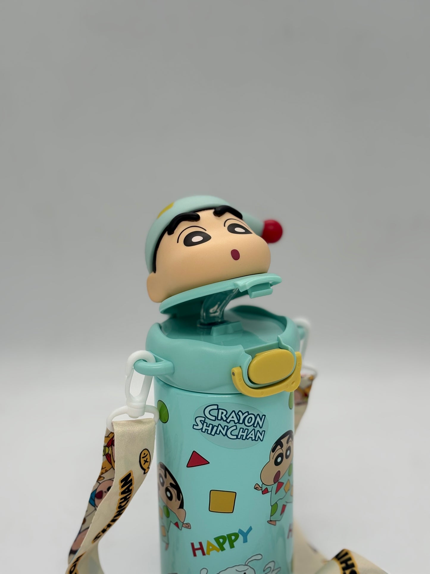 Crayon Shinchan Water Bottle - 480 ml