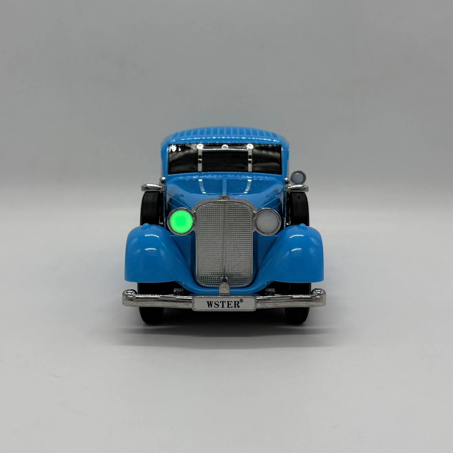 WS-1943 Vintage Car with Bluetooth
