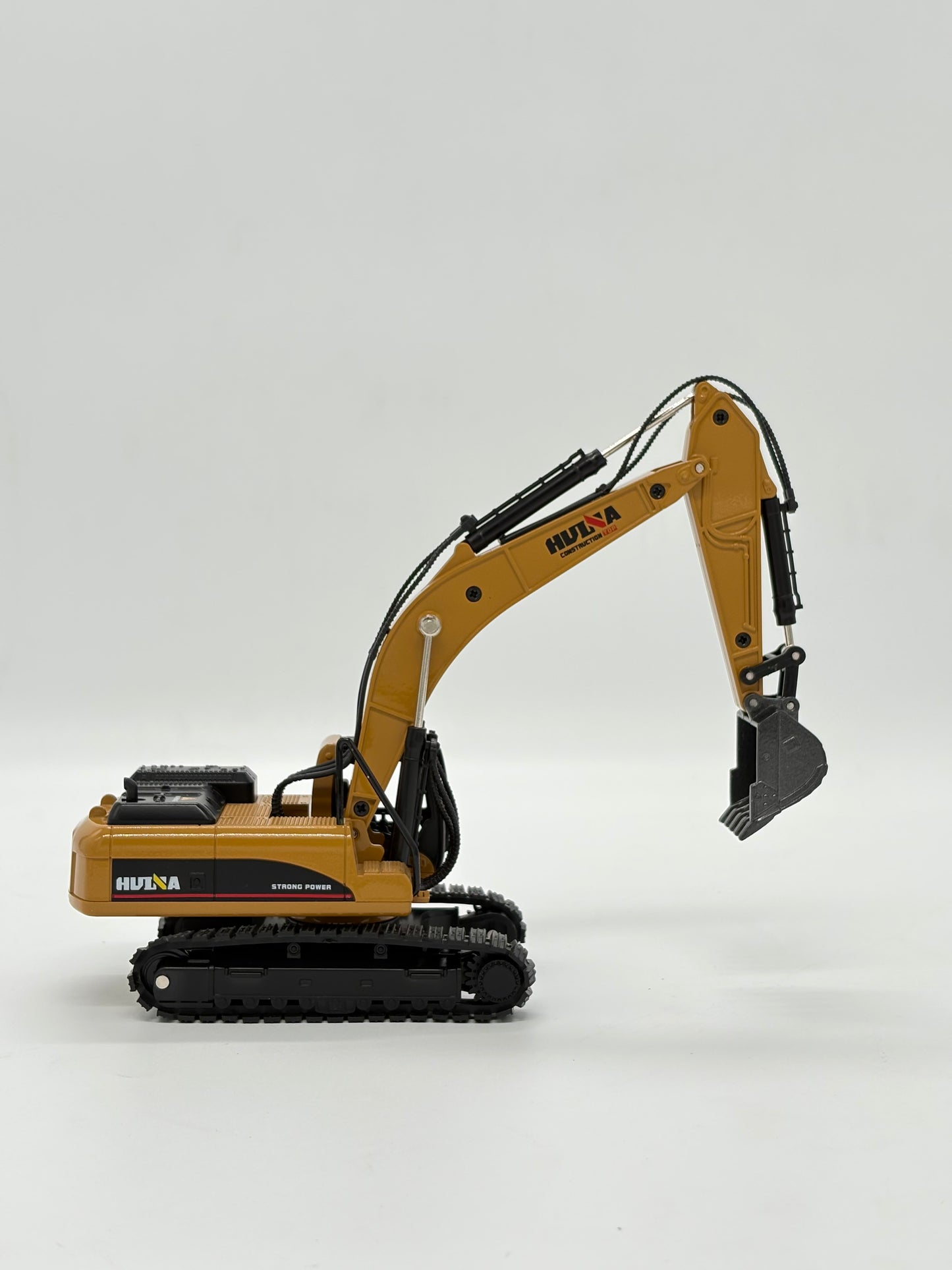 Huina Die-Cast Metal Excavator 1:50 Scale