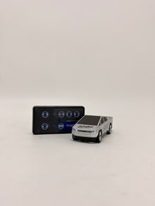 Trasped Min Desktop Tesla Cyber Truck 1:64 Remote Control Car