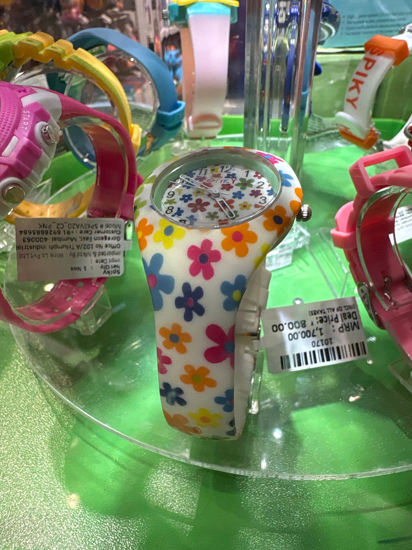 Spiky EVA A38 Printed Analog Watch