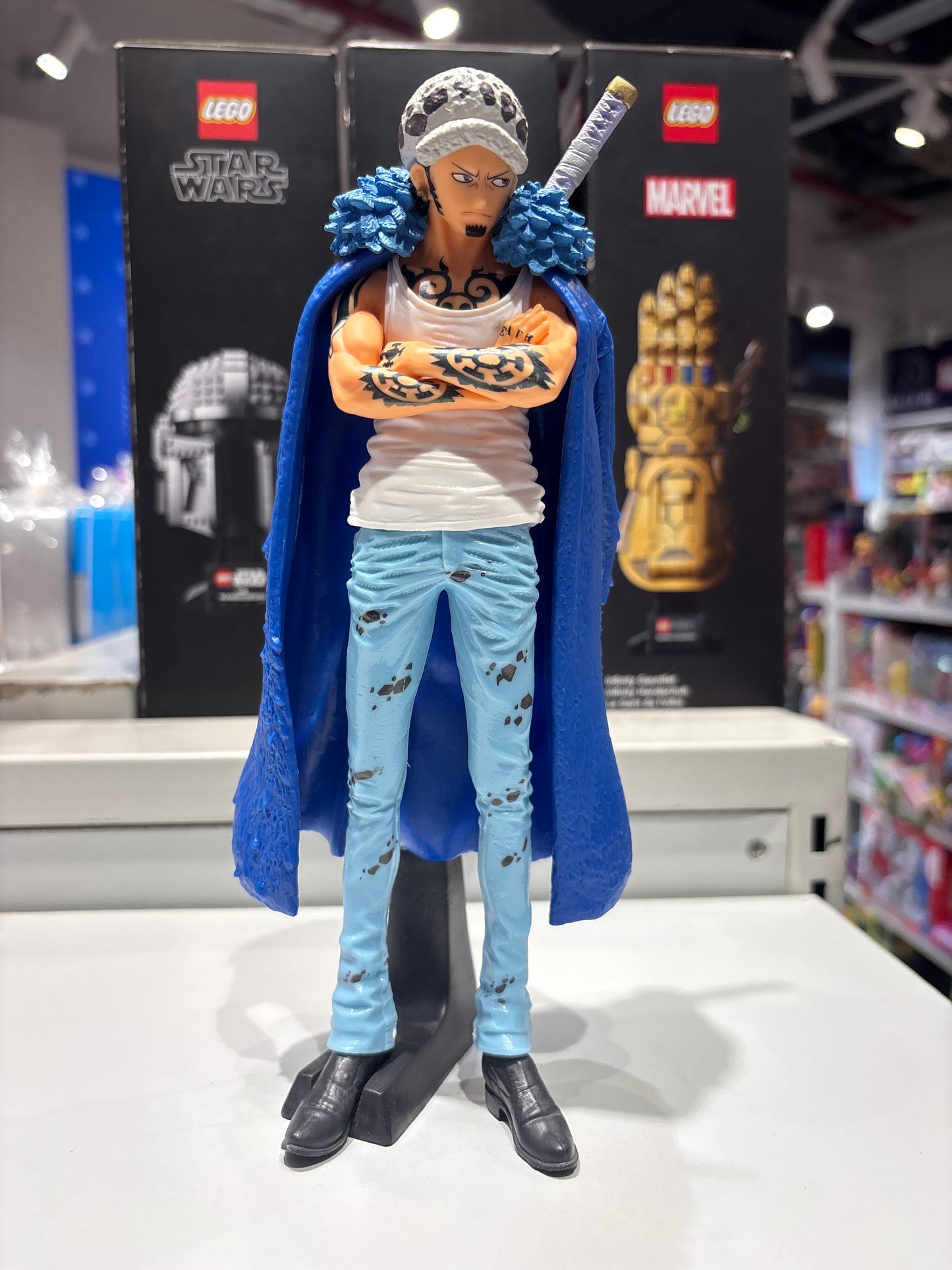 One Piece Trafalgar Law 22 cm Collectible Action Figure