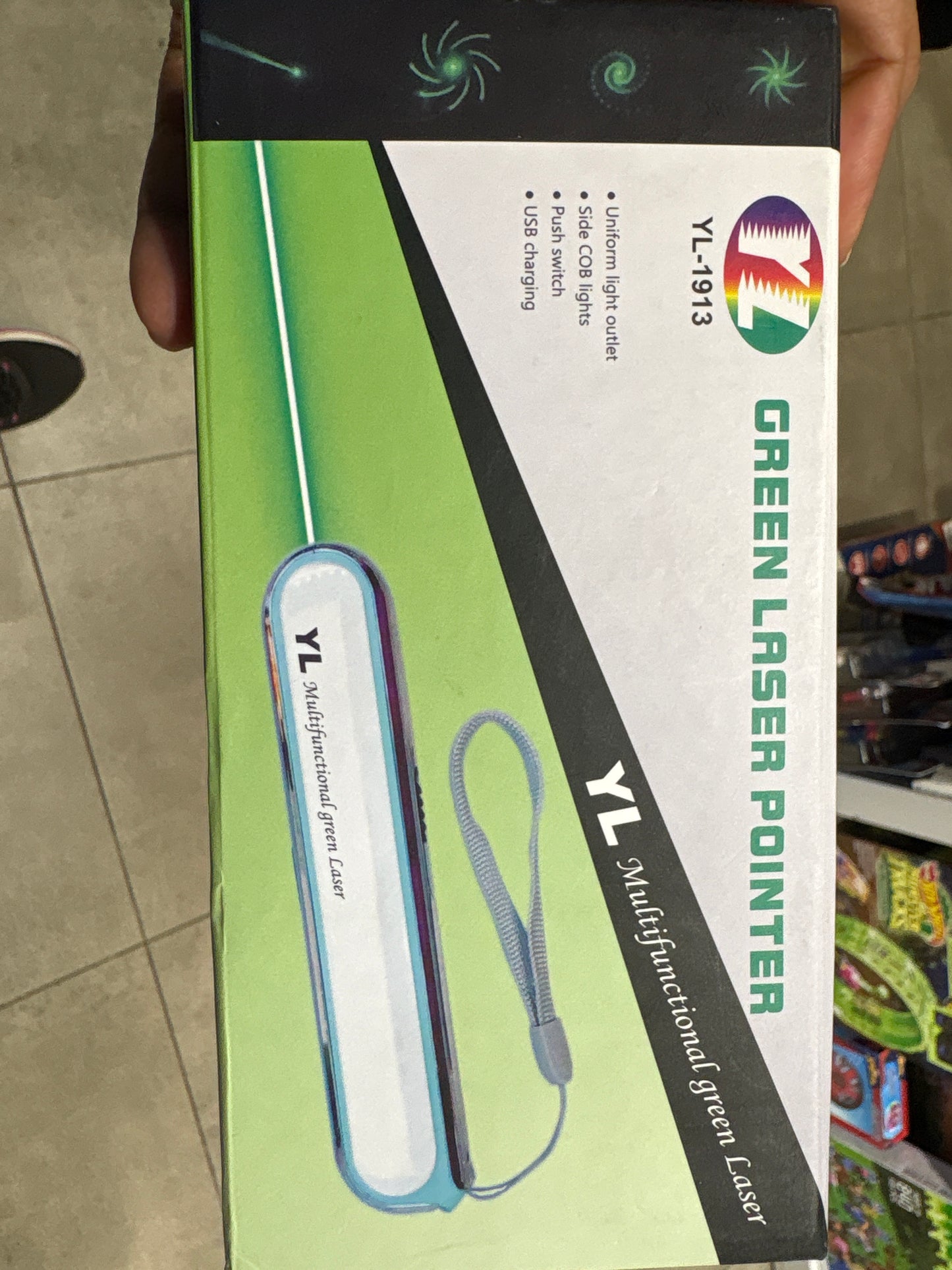 YL Multifunctional Green Laser Pointer with COB Light YL-1913