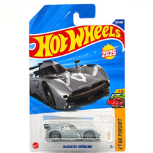 Hot Wheels Basic Mainline Car McMurtry Spéirling