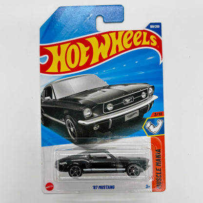 Hot Wheels Set of 4 - BMW 635 CSi, 67 Mustang, HW50 Concept, Draftnator 1:64 Die-Cast