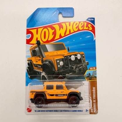 Hot Wheels 1:64 Die-Cast Set of 4 - Batmobile, Solar Reflex, Honda Motocompo, Land Rover Defender Double Cab