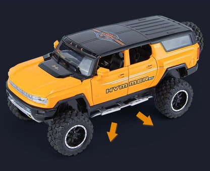Die-Cast Hvmmer Off-Road Model Car  with Light & Sound 1:24 Scale