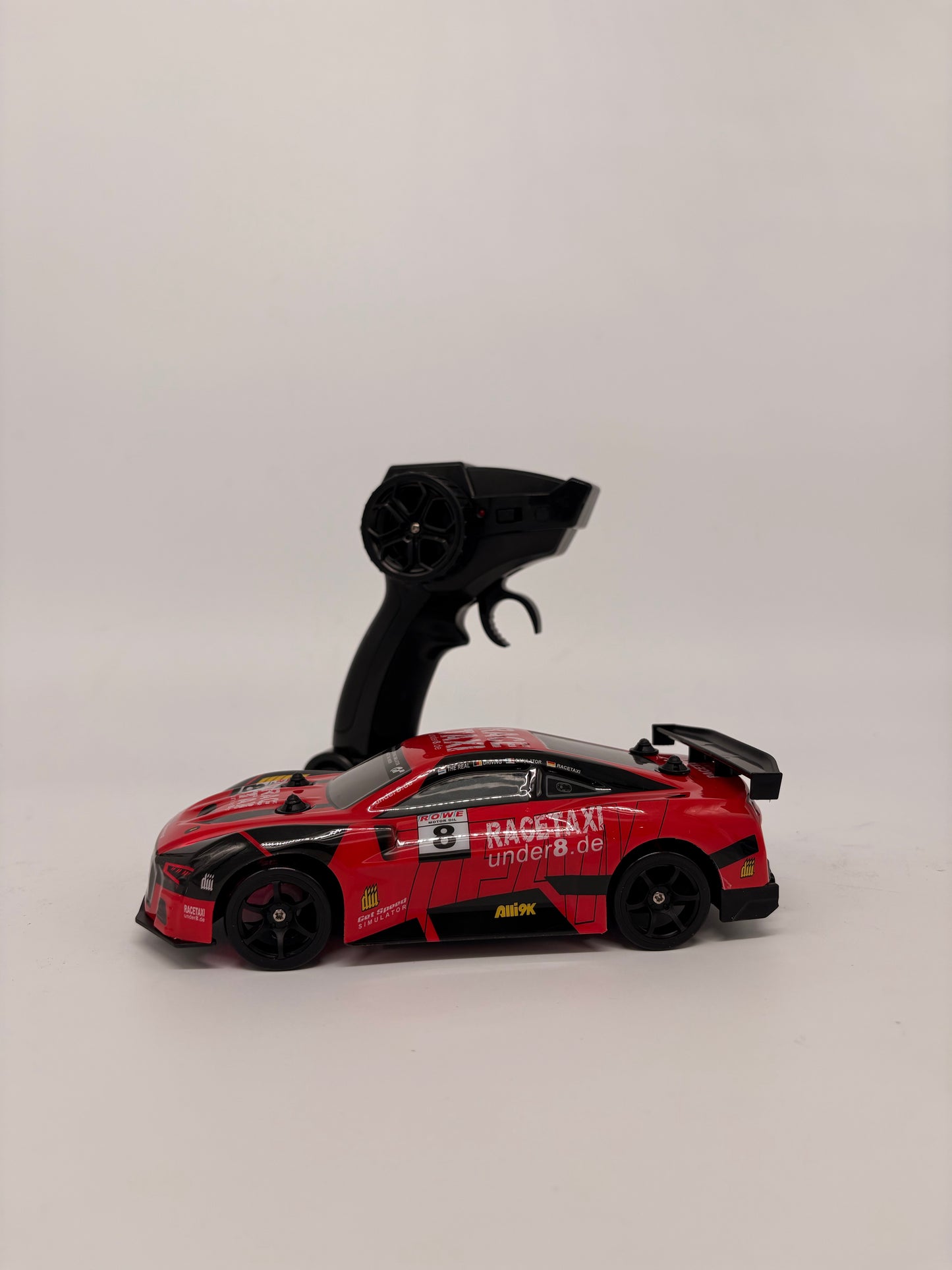 Racing 1:18 Remote Control Drift Car with Follow Light