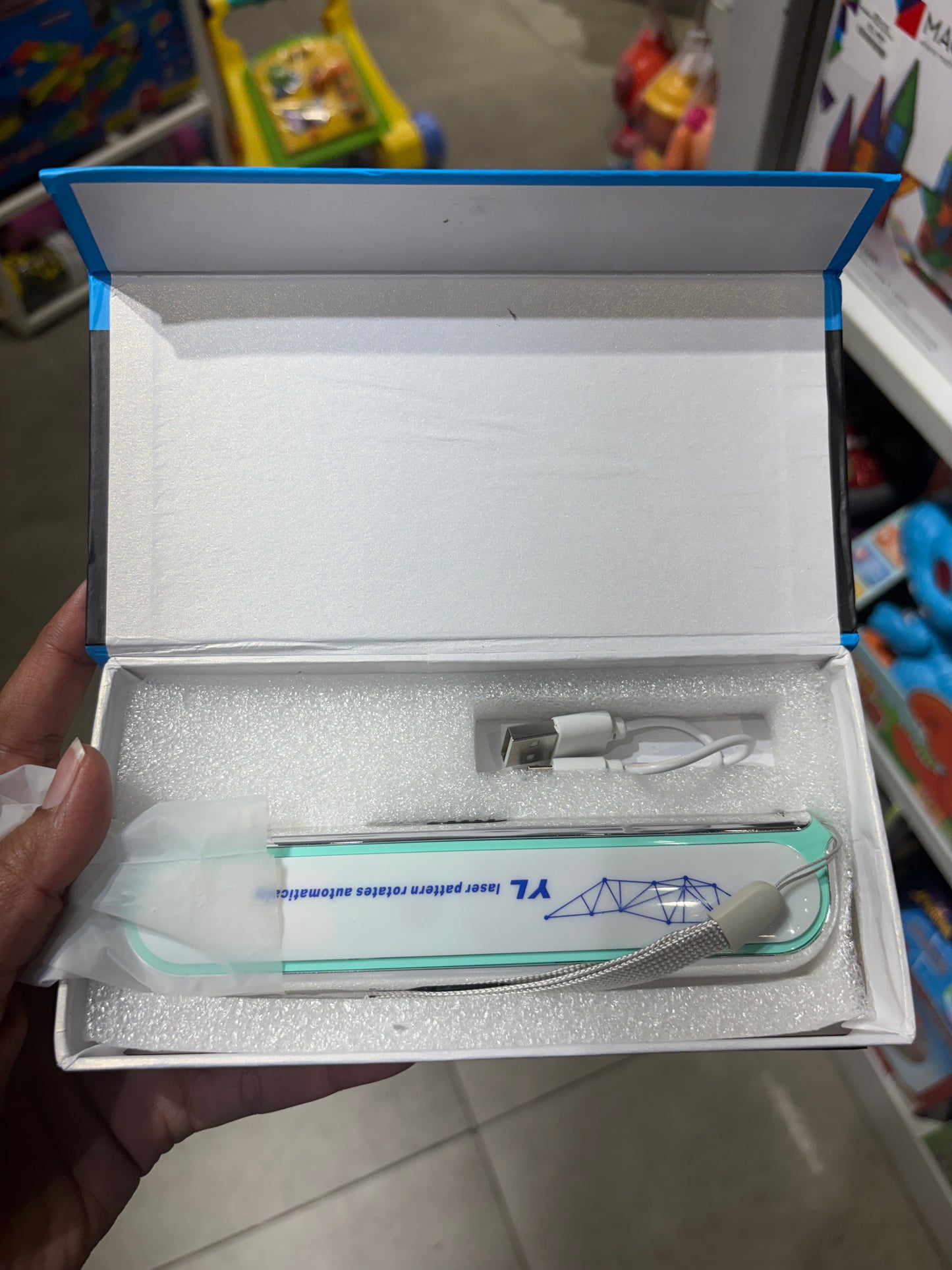 YL Green Laser Pointer with Flashlight YL-1913D