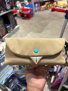 WPC123 Wow Pouch Clutch Style Organizer