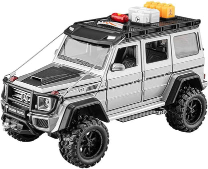 Die-Cast 1:24 Scale Alloy Off-Road Model Car with Sound, Light & Pull-Back Function