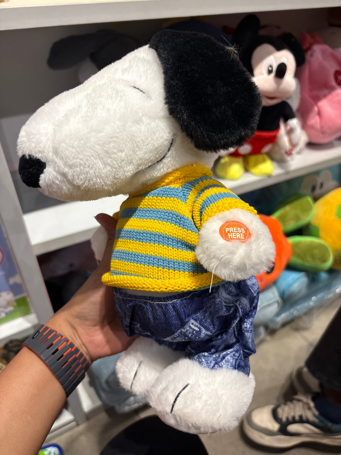 CG Electronic Snoopy Soft Toy