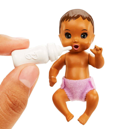 Barbie Skipper Doll & Playset with Accessories, Babysitting Set Themed to Mealtime, Color-Change Toy Play