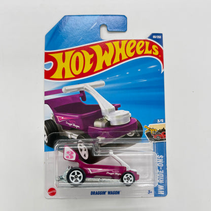 Hot Wheels Set of 4 - Mercedes-AMG Petronas Formula One Team, Draggin Wagon, Hot Wheengs, Disney Steamboat 1:64 Die-Cast