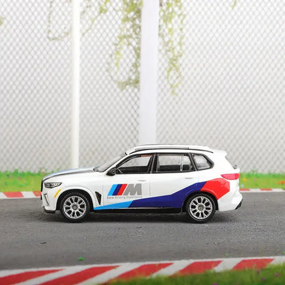 Scale 1 :64 CCA BMW X5M Car With Acrylic Case