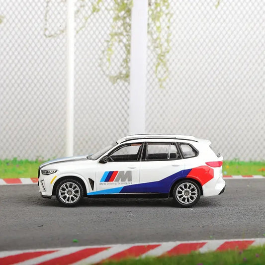 Scale 1 :64 CCA BMW X5M Car With Acrylic Case