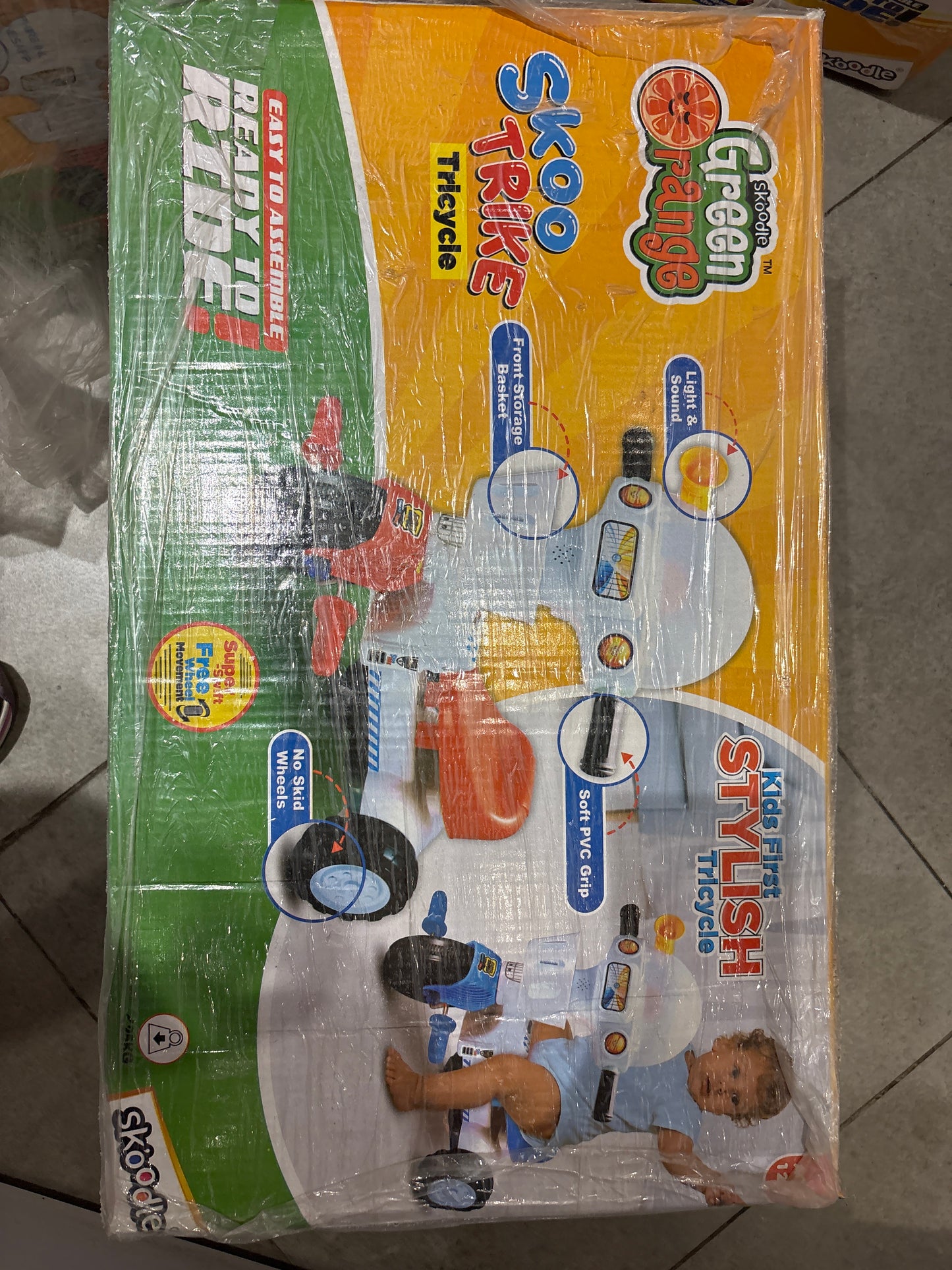 SP14803 GREEN ORANGE SKOO TRIKE RED COLOUR