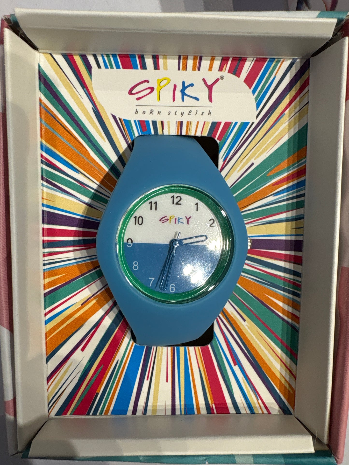 Spiky EVA A39 Dual-Tone Analog Watch