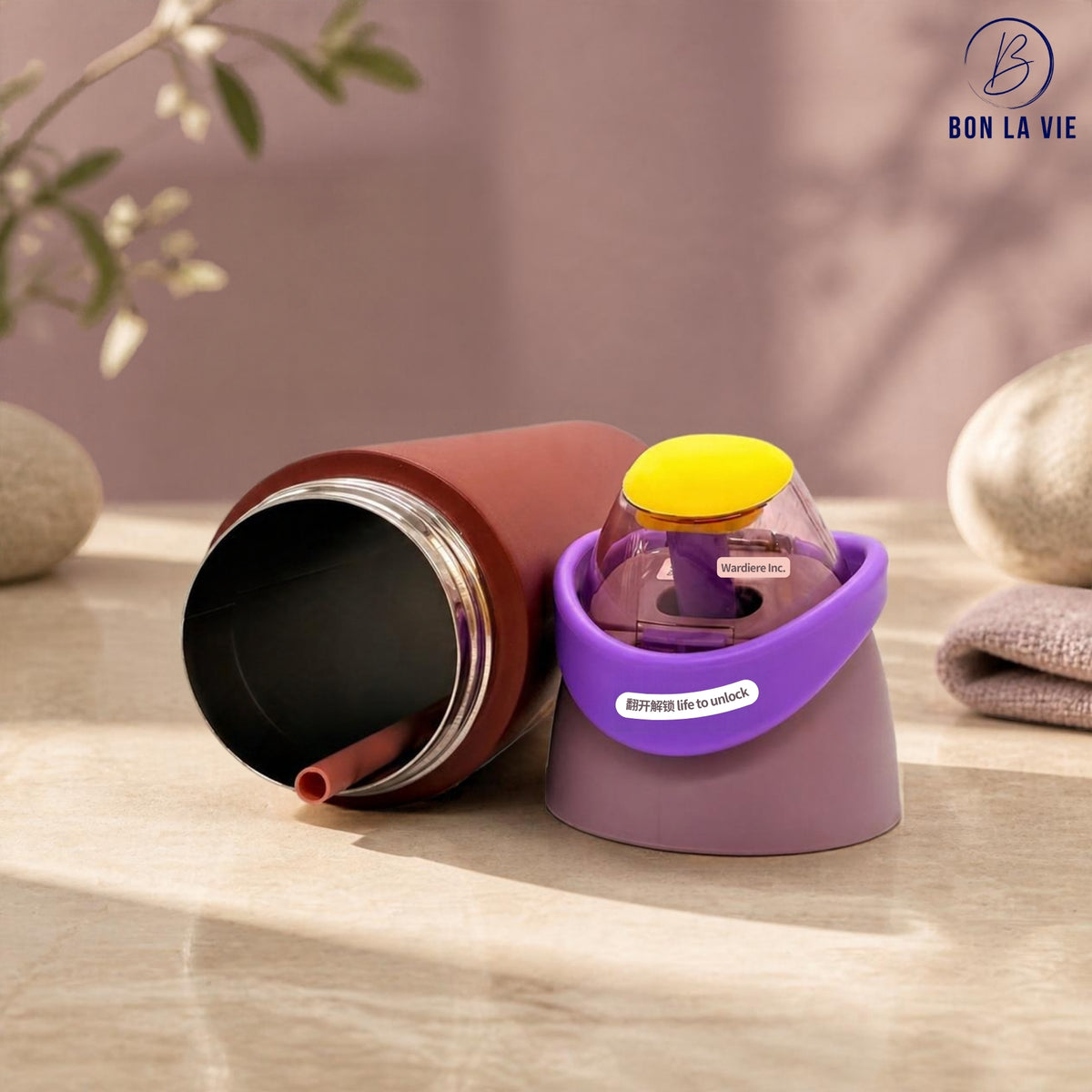 Care Free Sipper Insulated Bottle 600ml with Flip Straw and Handle Lock