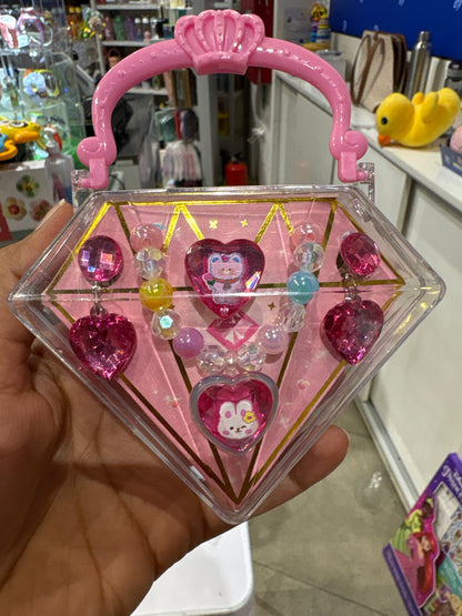 Diamond Shape Girls Accessories Gift Set with Crown Handle