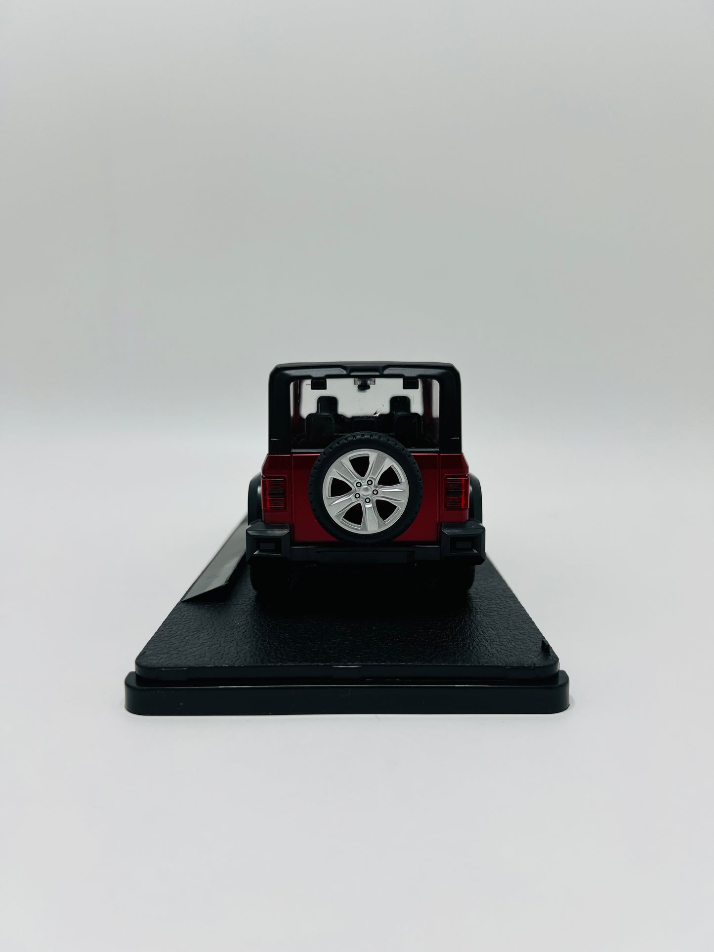 Thar Roxx 1:28 Die Cast Scale Model Car
