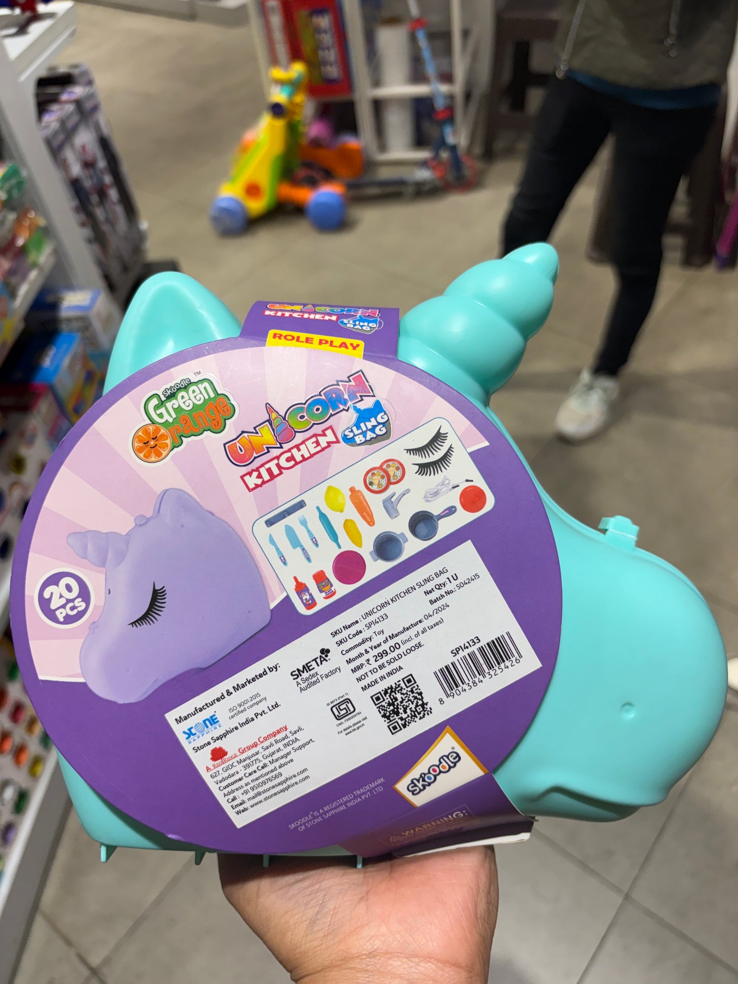 Skoodle Green Orange Unicorn Kitchen Sling Bag Role Play Set