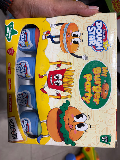 SP10663 SKOODLE DOUGH STAR MY BURGER PARTY