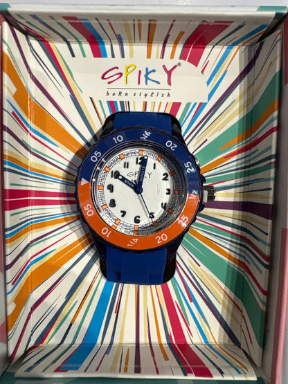 SPIKY Eva A30 Diver-Style Kids Analog Watch