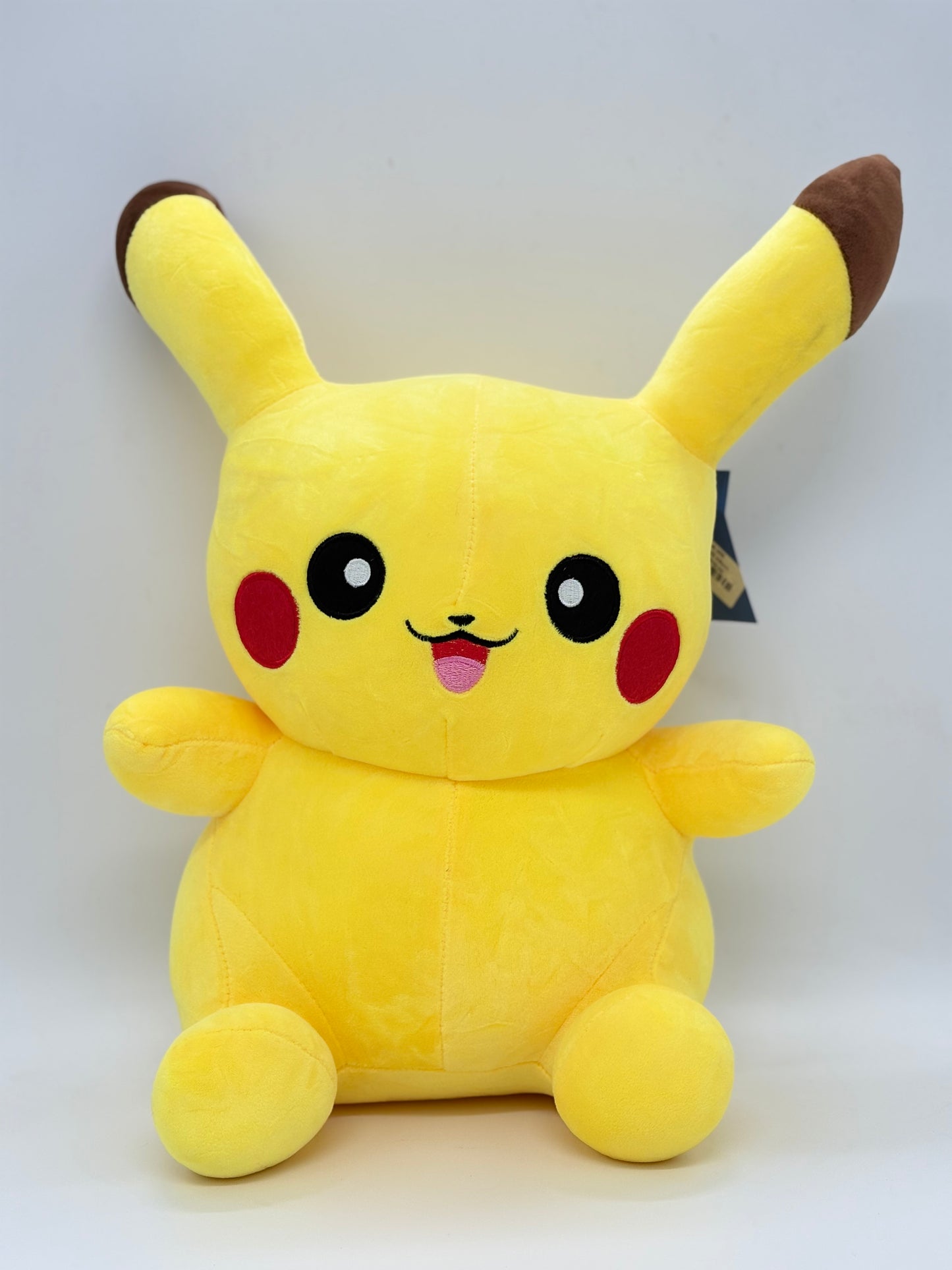 Pokemon 13" Large Plush Pikachu (dISPATCHED ROM UK)