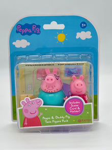 Peppa Pig And Daddy Pig Twin Figure Pack with Scene Card