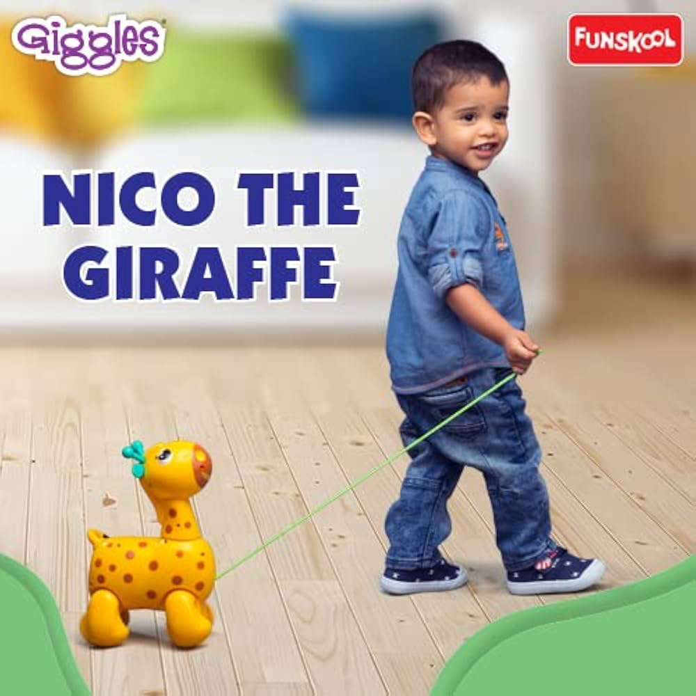 Giggles Nico the Giraffe Pull Along