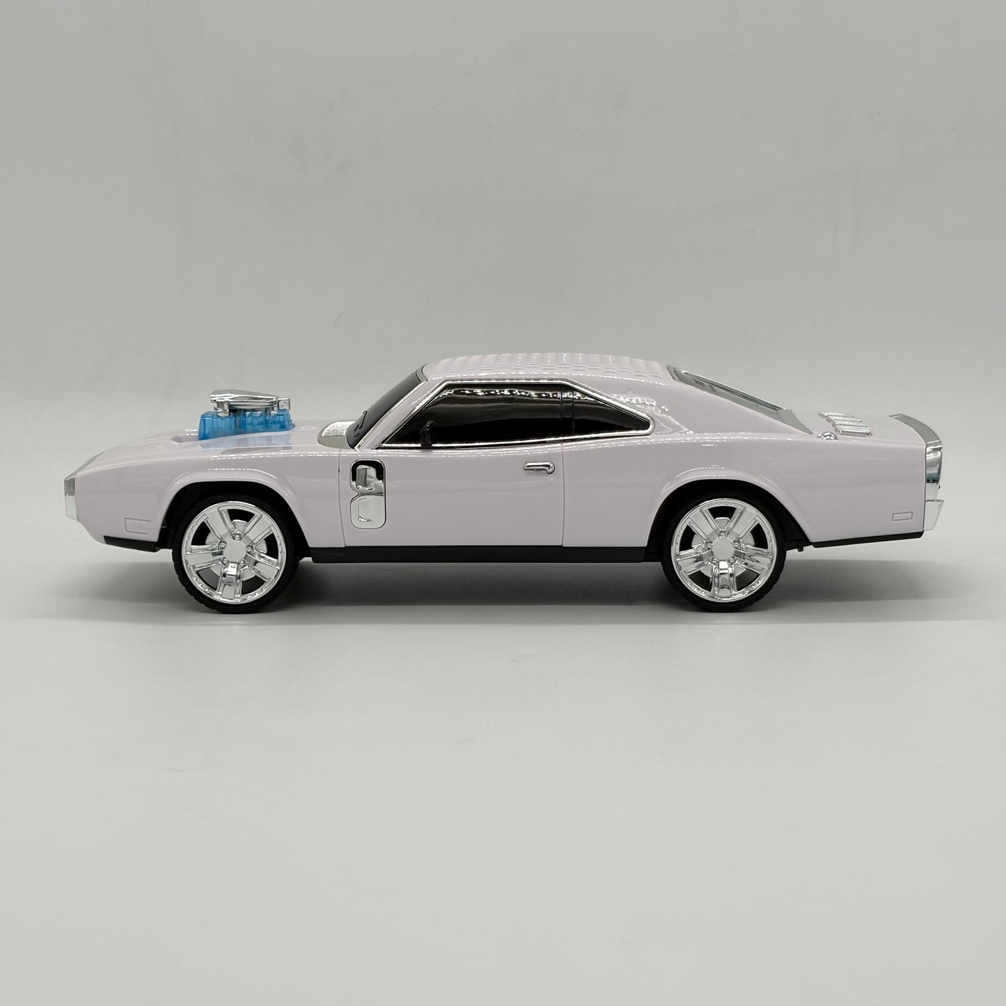 WSTER WS -1968 Portable Wireless Speaker With TF/USB/FM Radio Car