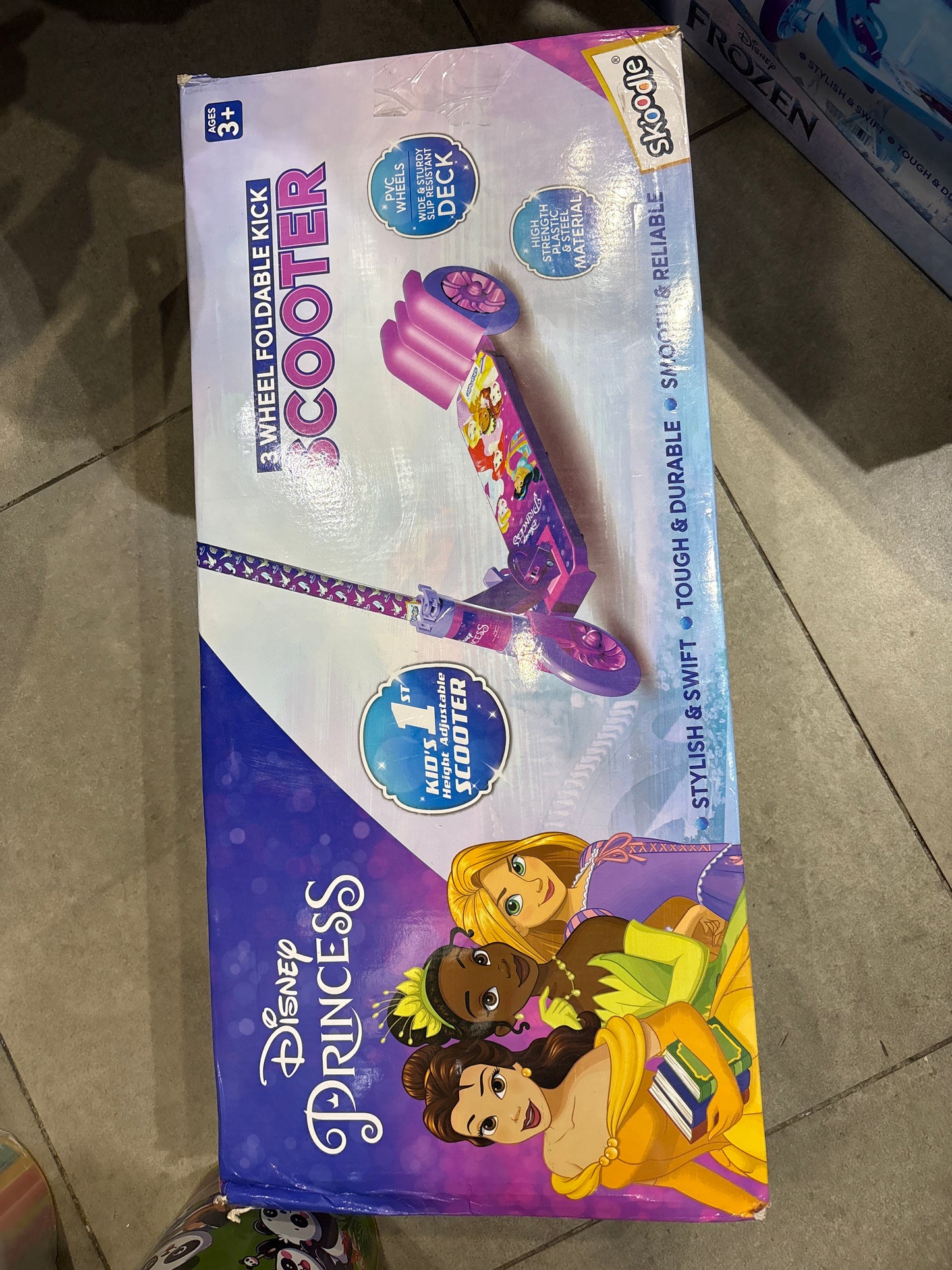 Skoodle Disney Princess 3 Wheel Foldable Kick Scooter