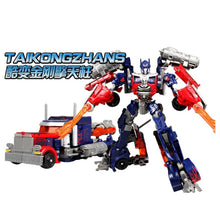 Taikong Zhanshi Transforming Robot Car Toy